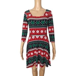 Joyland Red and Green Snowflake Fair Isle Dress M